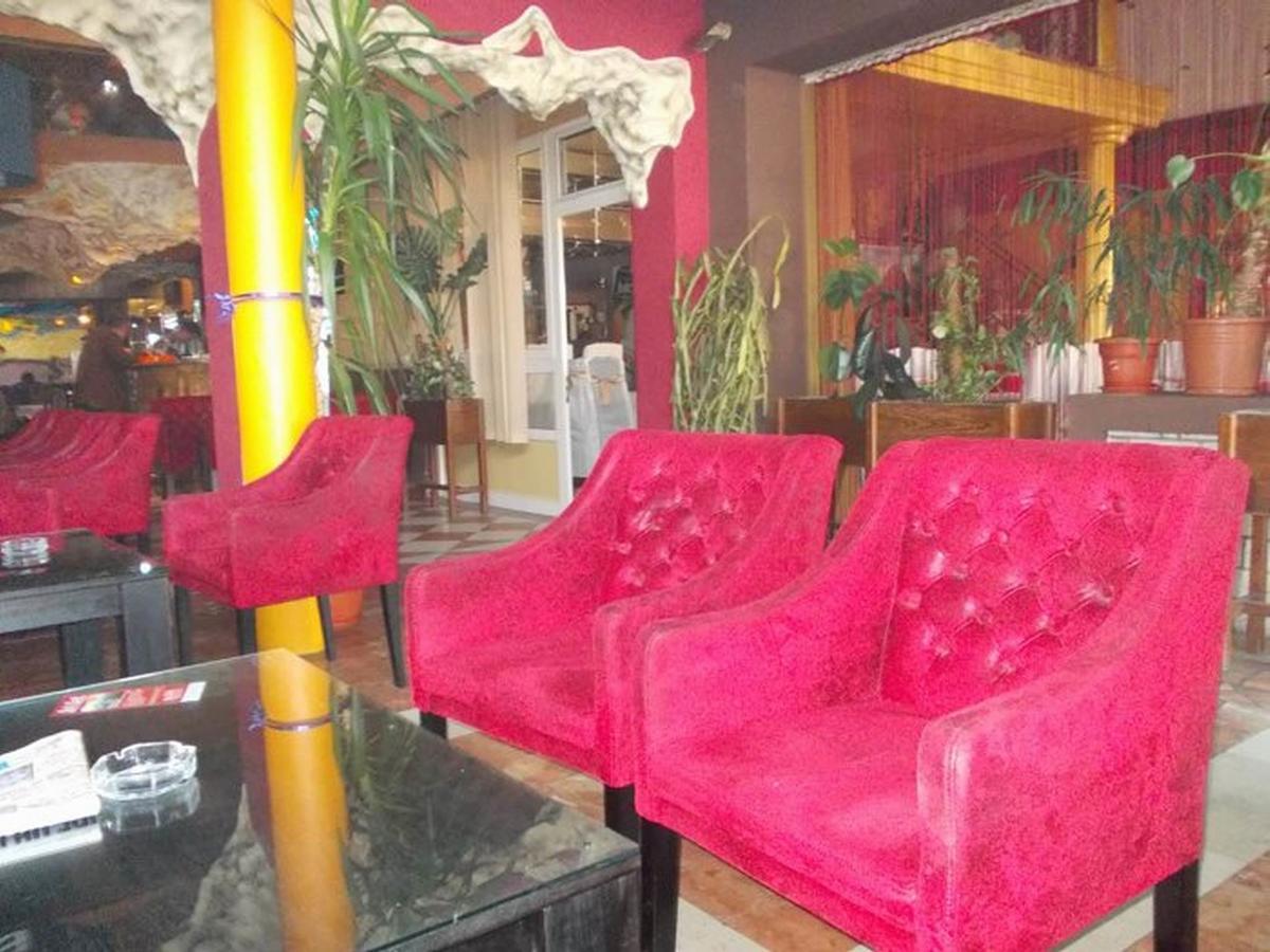 Jet Star Motel Zivinice ภายนอก รูปภาพ